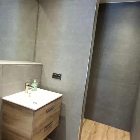 Xxl Vakantiebungalow De Sleedoorn *